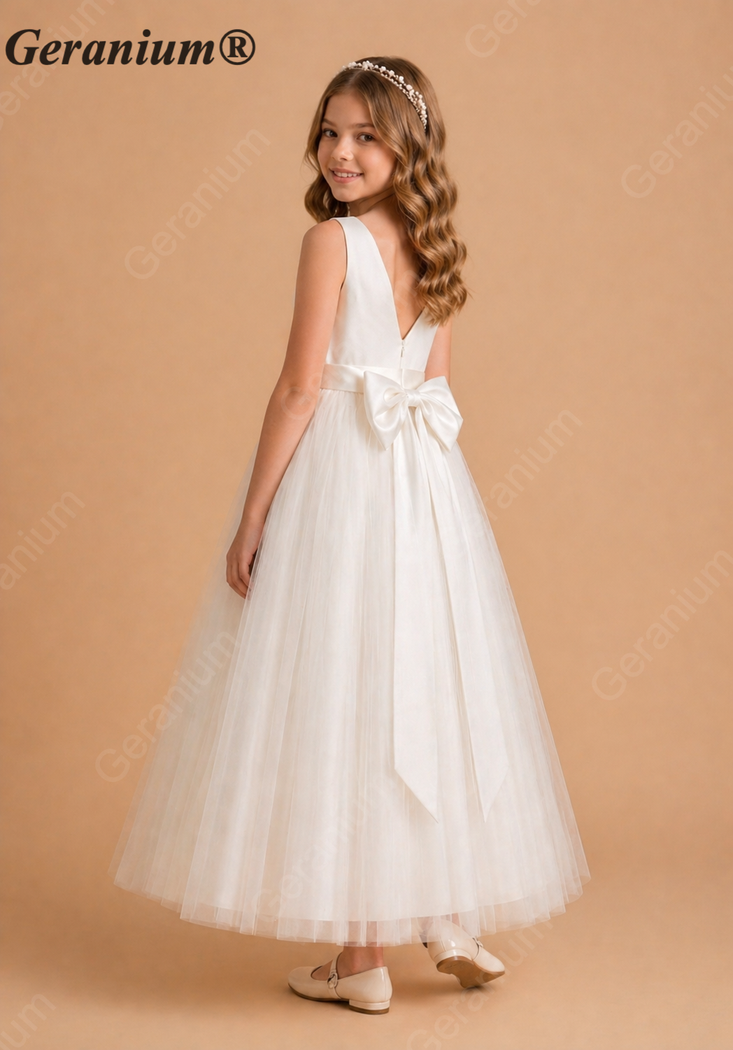Geranium Elegant Minimalist V-Neck Satin and Tulle Flower Girl Dress with Back Bow KD-199J