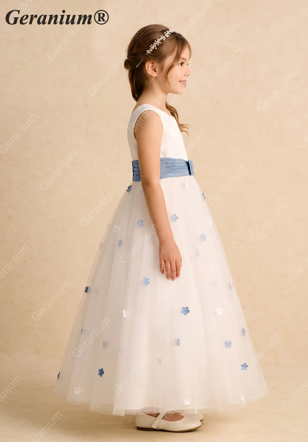Geranium Elegant White Tulle Flower Girl Dress with Light Blue Ruched Sash and 3D Floral Appliques KD-265