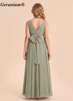 Geranium Elegant Sage Green Chiffon Floor-Length Bridesmaid Dress - V-Neck A-Line Gown with Large Back Bow, for Weddings and Formal Occasions KD-73