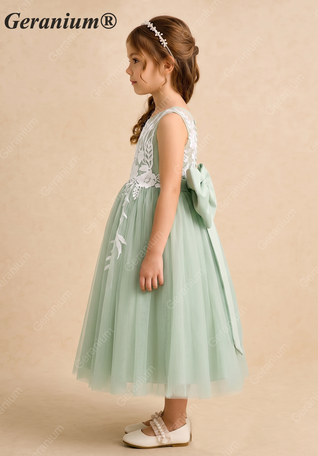 Garanium Sage Green Floral Embroidery Tulle Flower Girl Dress KD-201
