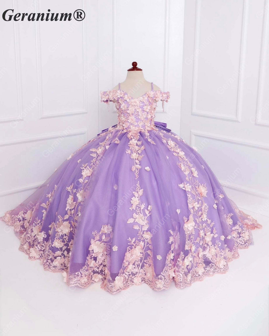 Geranium Elegant Lavender 3D Floral Off-Shoulder Girls Ball Gown Princess Dress KD-382