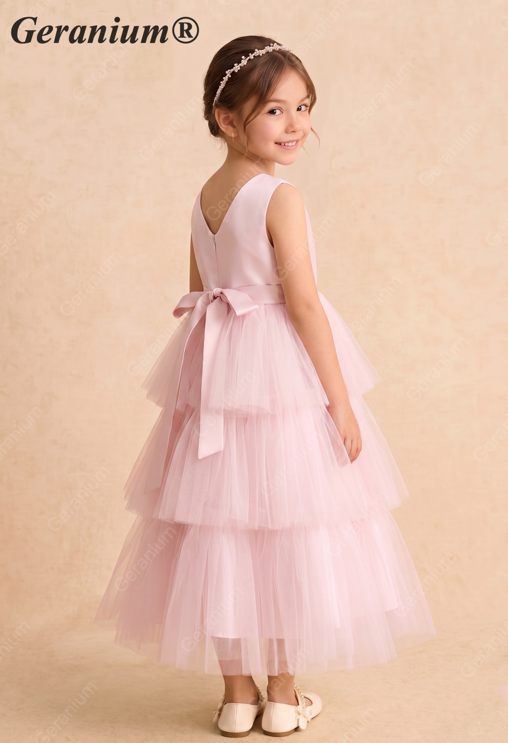 Geranium Tiered Tulle Flower Girl Dress with Satin Bow - Sleeveless Pink Party Gown for Kids KD-296