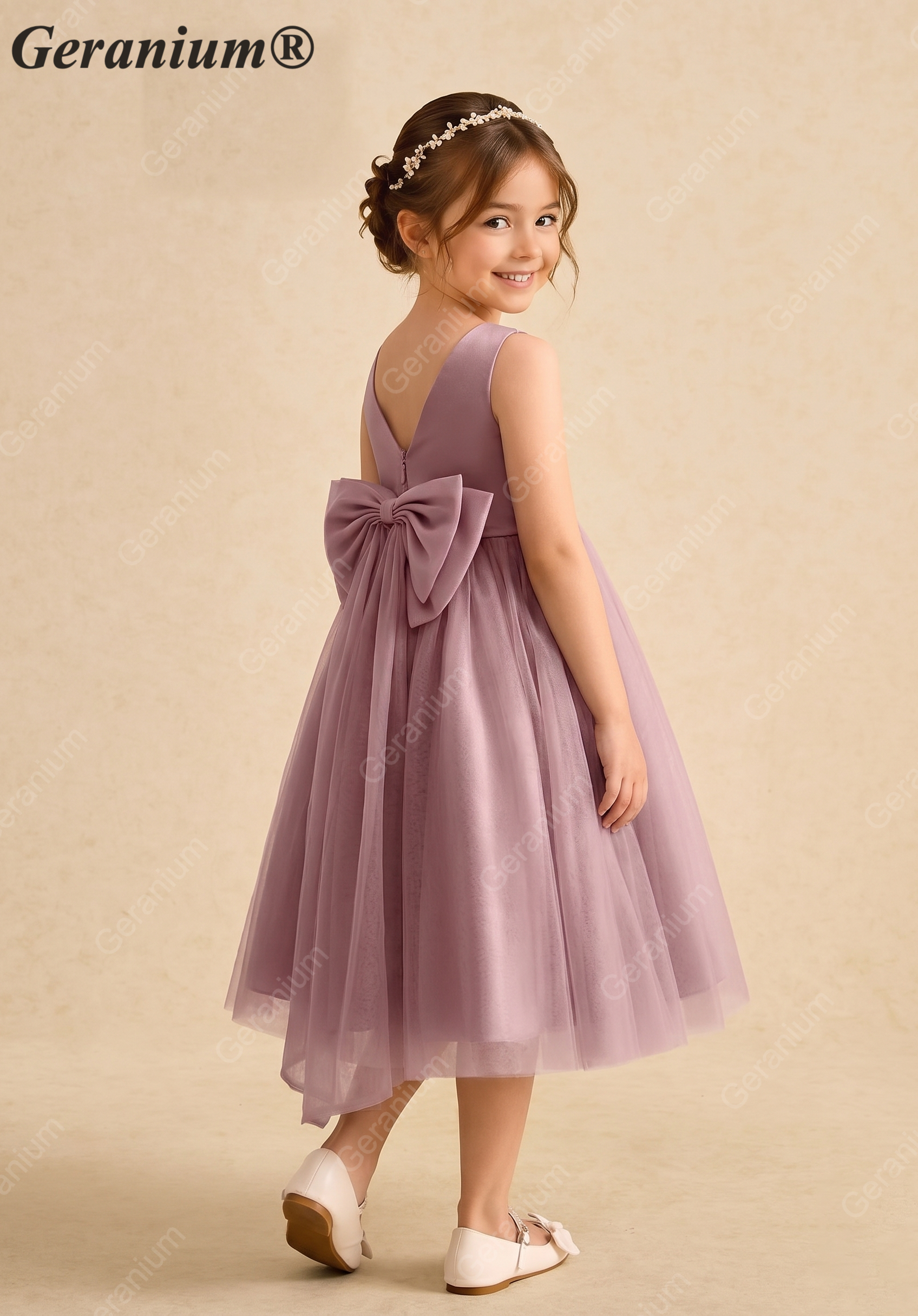 Geranium Satin & Tulle Flower Girl Dress with Detachable Back Bow – KD-185 Image secondaire du produit