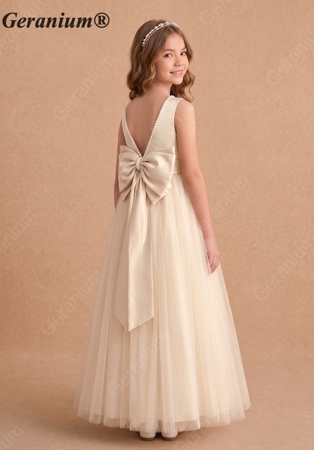 Geranium Elegant Pearl Neckline Satin & Tulle Flower Girl Dress with Big Bow KD-194J Secondary image