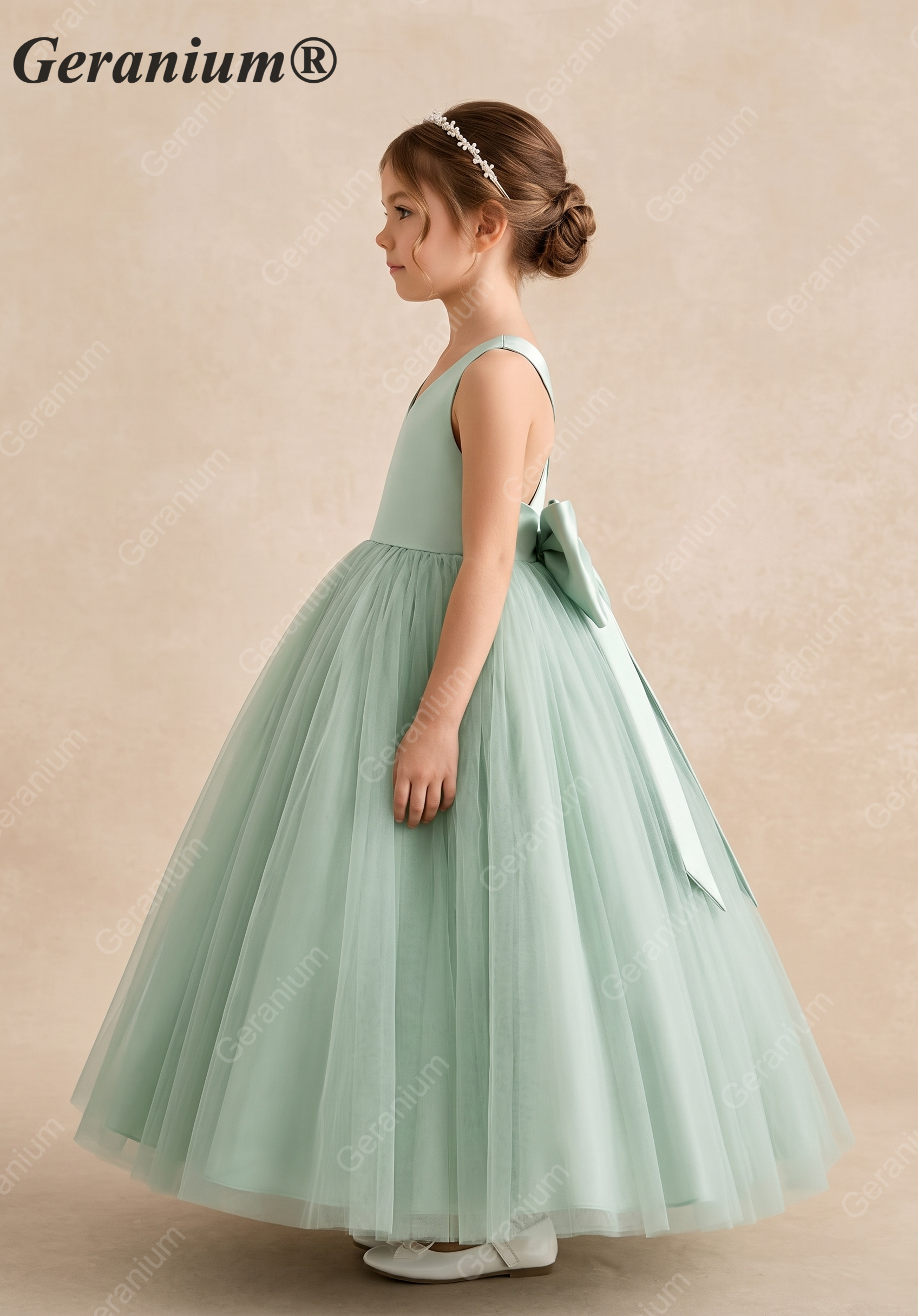 Geranium Elegant V-Neck Sage Green Flower Girl Dress - Tulle Ball Gown with Criss-Cross Back and Removable Big Bow KD-209