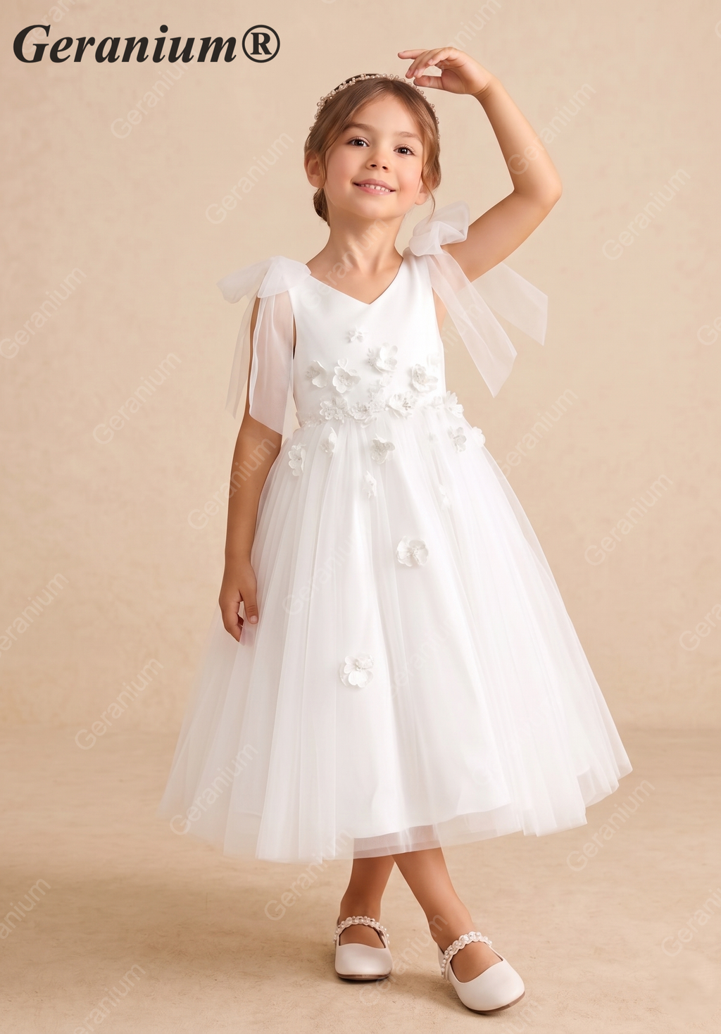 Geranium Elegant White 3D Floral Flower Girl Dress - Fairy Tulle Bow Shoulder V-Neck Princess Gown for Weddings & Parties KD-227