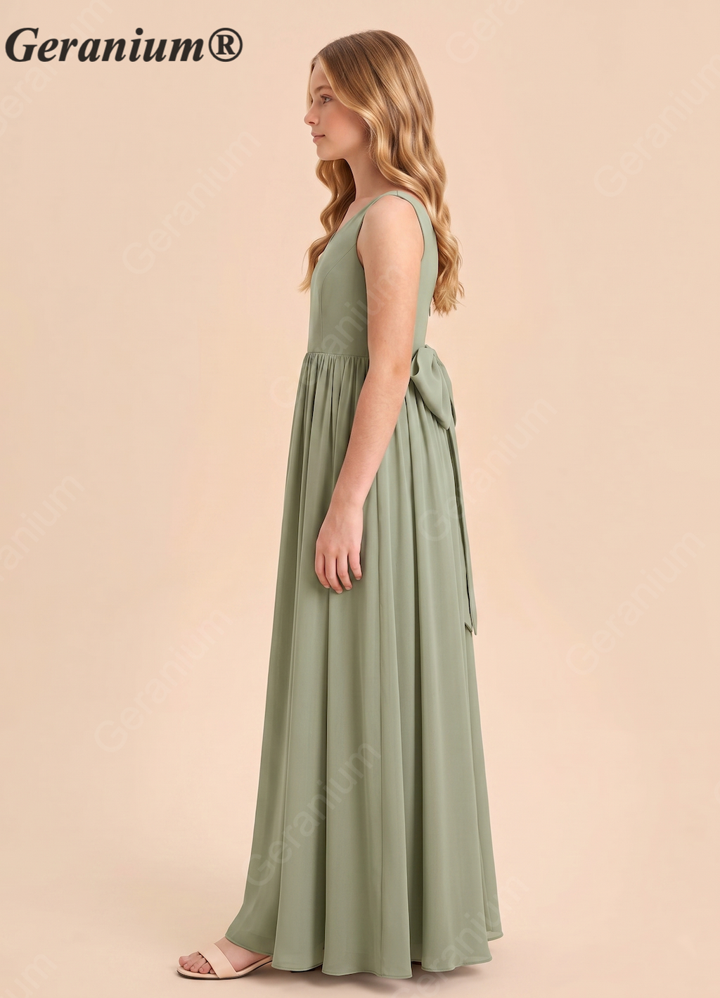 Geranium Elegant Sage Green Chiffon Floor-Length Bridesmaid Dress - V-Neck A-Line Gown with Large Back Bow, for Weddings and Formal Occasions KD-73