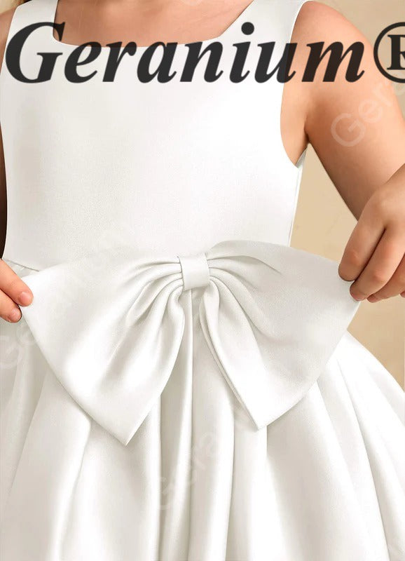 Geranium Elegant Big Bow Flower Girl Dress - Pure White Satin A-Line Princess Gown for Weddings & Birthdays KD-230