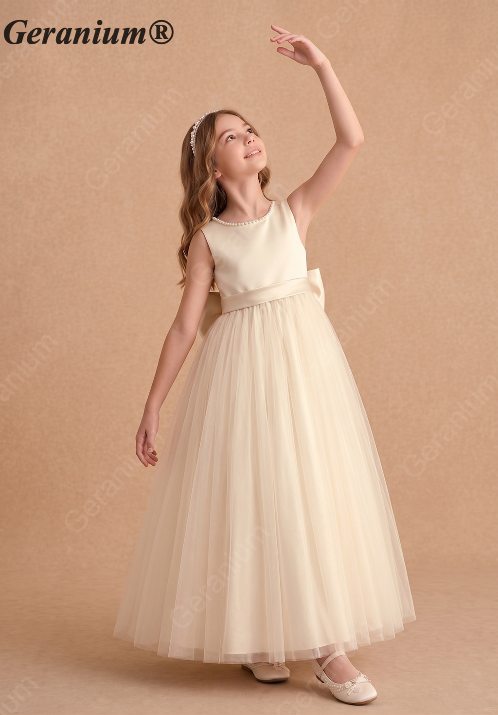 Geranium Elegant Pearl Neckline Satin & Tulle Flower Girl Dress with Big Bow KD-194J