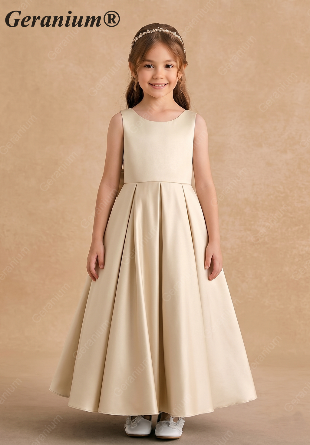 Geranium Elegant Champagne Satin Flower Girl Dress - Sleeveless A-Line Party Gown with Oversized Detachable Bow KD-220