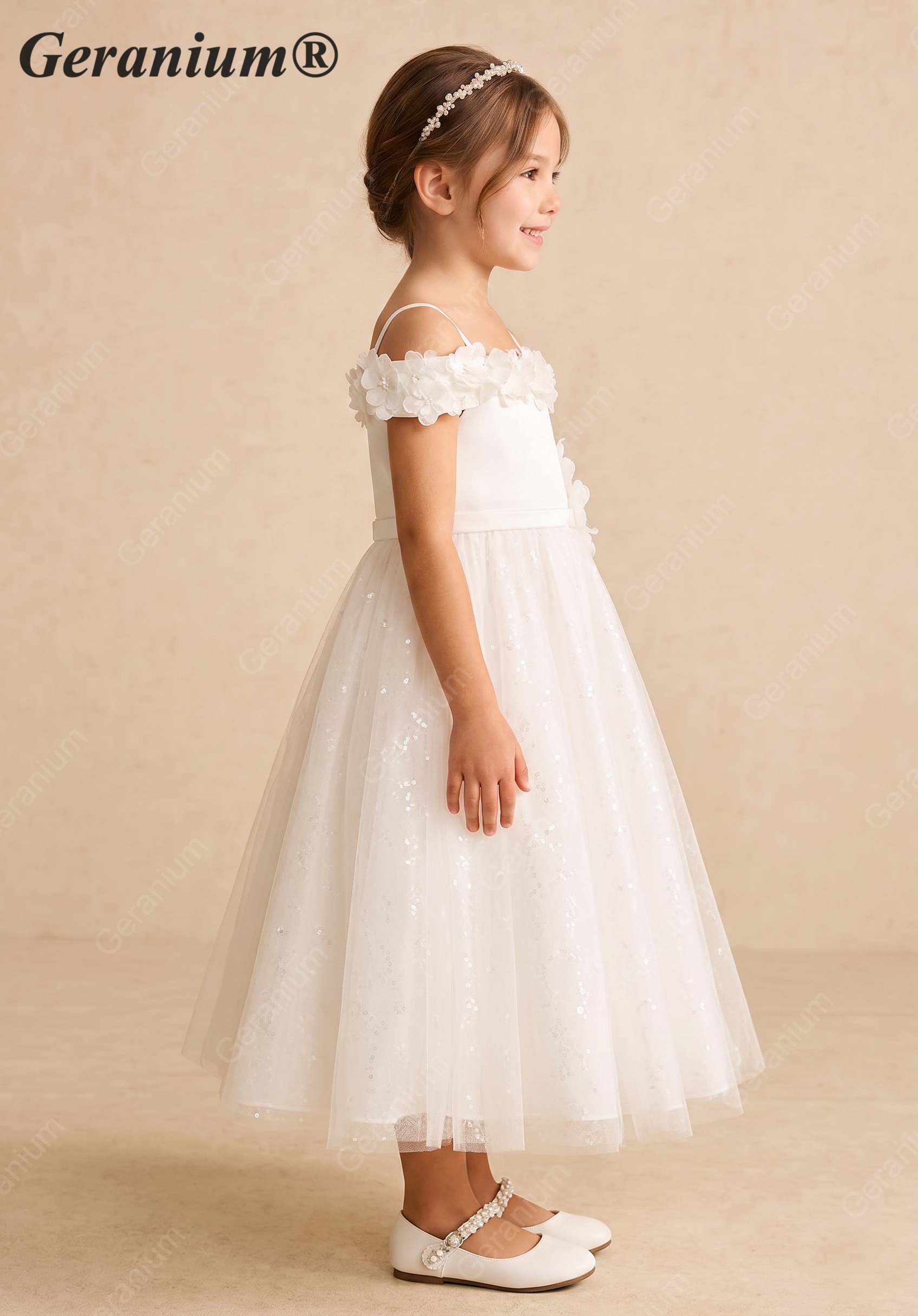 Geranium 2-in-1 Off-the-Shoulder Flower Girl Dress with 3D Floral Appliques & Tulle Skirt KD-233