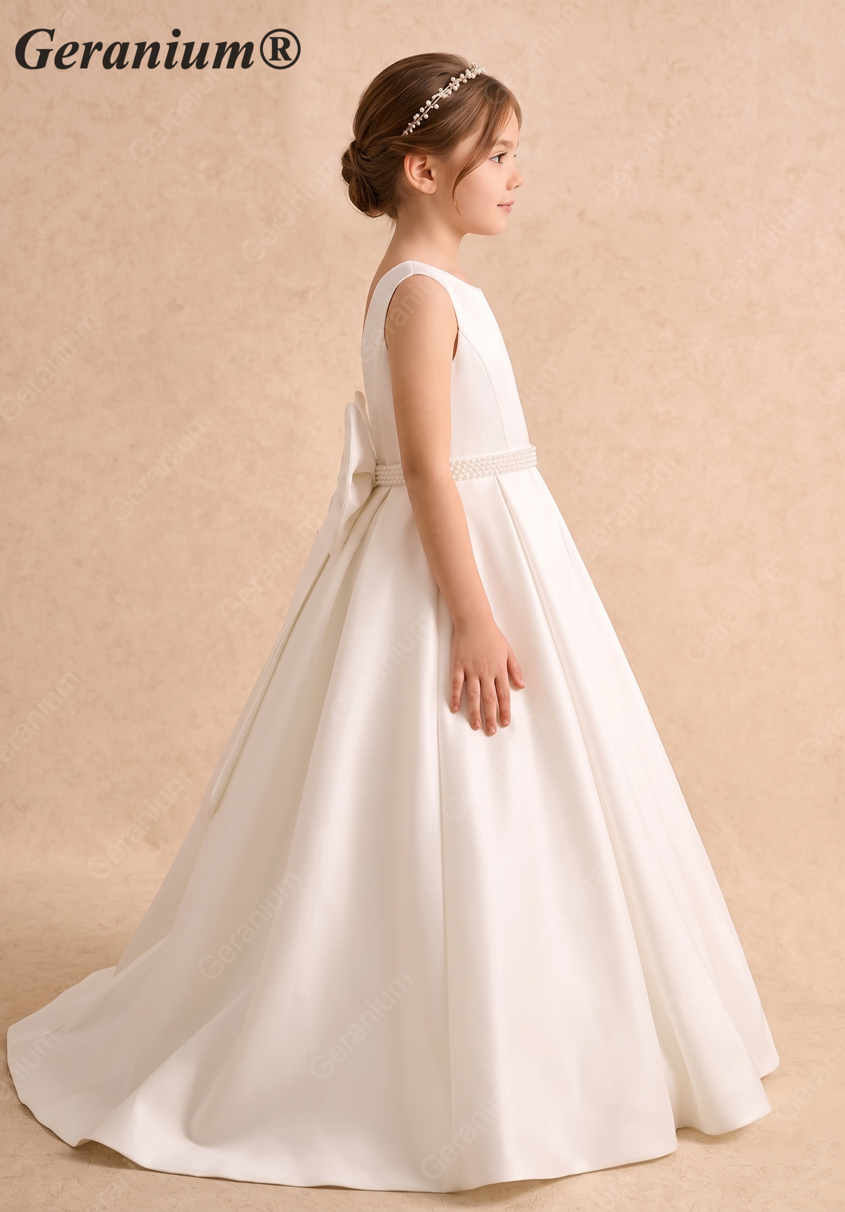 Gearanium Elegant Pearl Belt Satin Flower Girl Dress with Oversized Back Bow - Sleeveless A-Line Communion Gown KD-290
